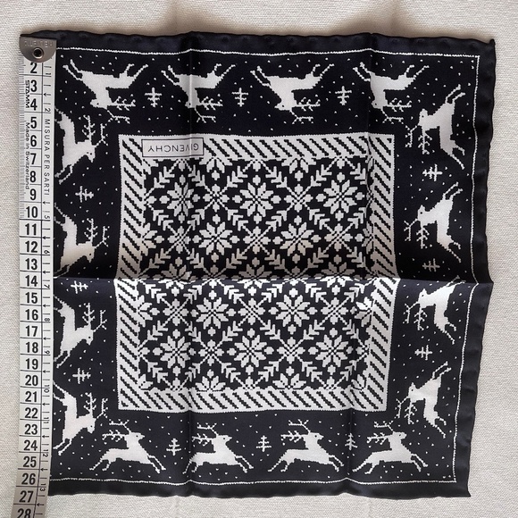 Givenchy silk handkerchief - New - Picture 6 of 6